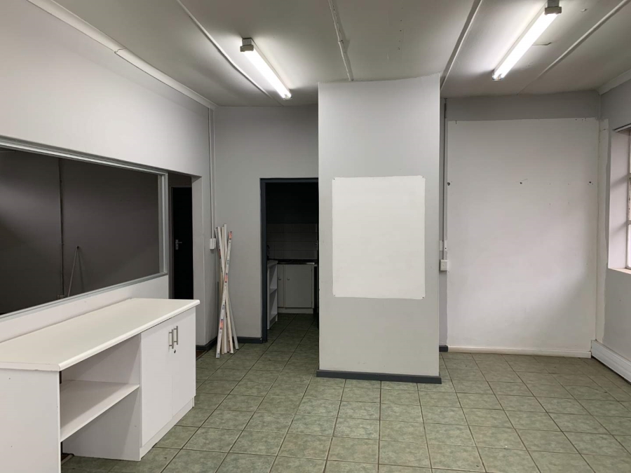 To Let commercial Property for Rent in Bella Vista Western Cape